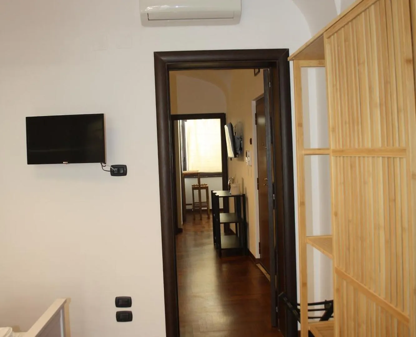 Stefano'S Apartment Bari Italy